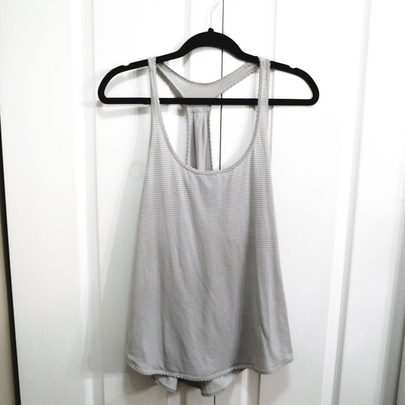 LULULEMON 105 F Singlet - Size 8 - Picture 1 of 6